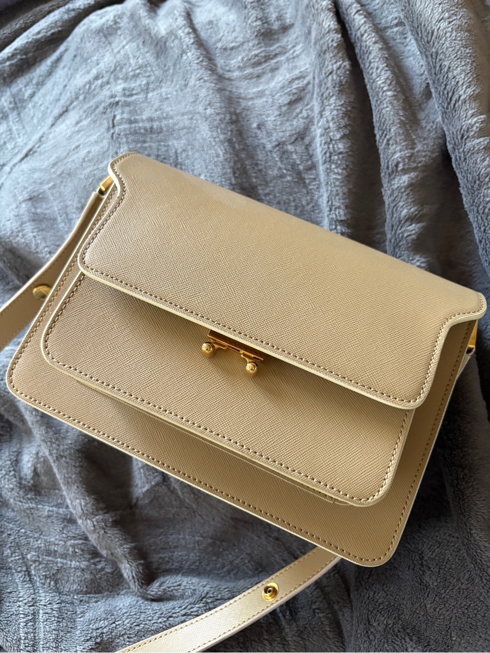Marni medium trunk bag